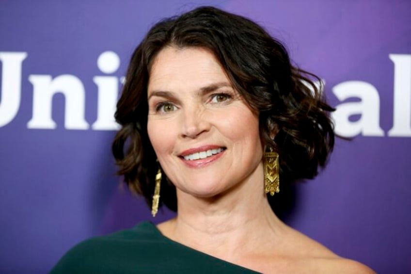 julia ormond sues harvey weinstein saying he assaulted her accuses caa disney miramax of enabling