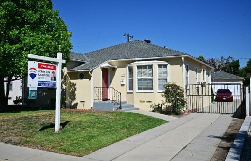 Sales of previously owned homes in the United States slipped 5.4 percent in June, accordin