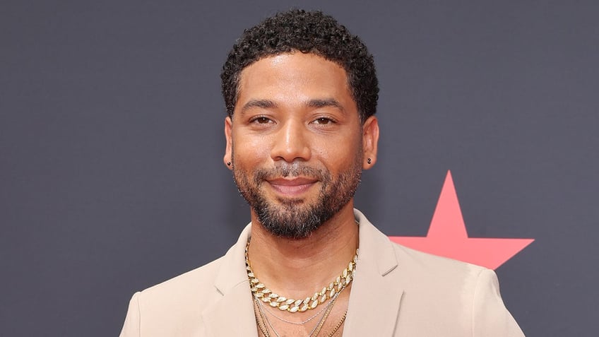 jussie smollett enters rehab amid appeal seeking treatment to deal with life in a significant way source