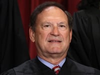 Justice Samuel Alito Cites ‘Old Saw About Indicting a Ham Sandwich’ in Trump Immunity Case
