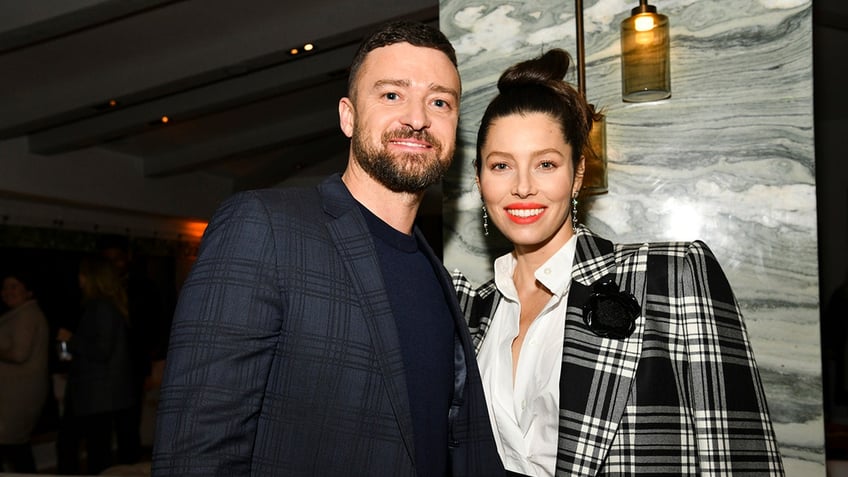 Justin Timberlake and Jessica Biel smiling together