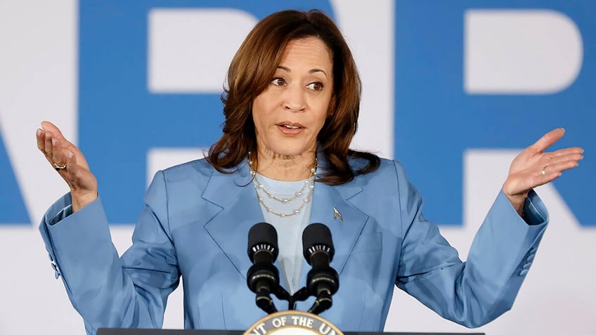 kamala harris wont answer whether biden is fit for office and more top headlines