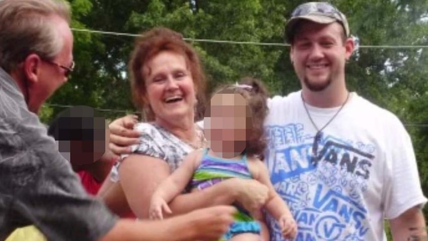 kansas city chiefs fans found dead in friends backyard what to know