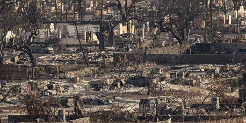 karine jean pierre pushes back on biden ignoring maui wildfires he has been talking about this