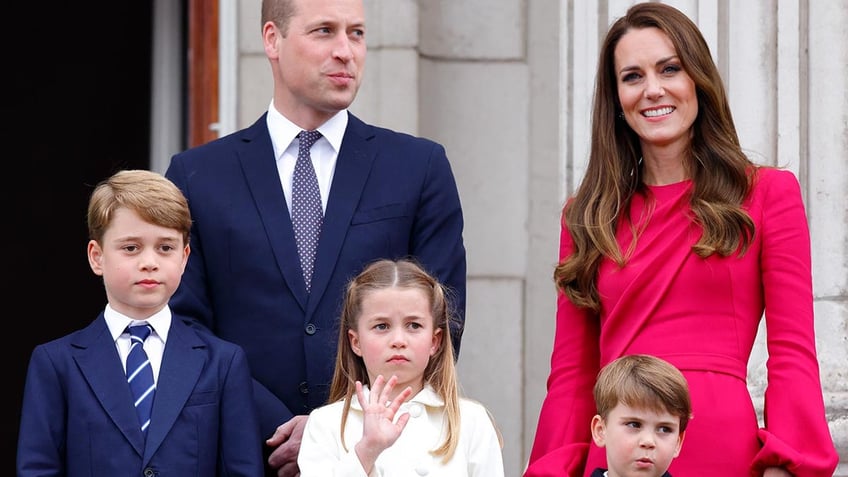 Kate Middleton with her family