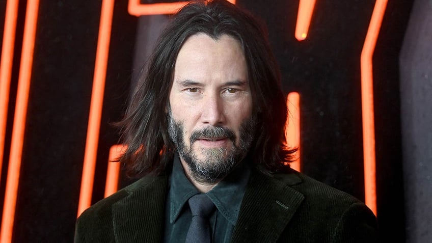 keanu reeves close up on john wick red carpet