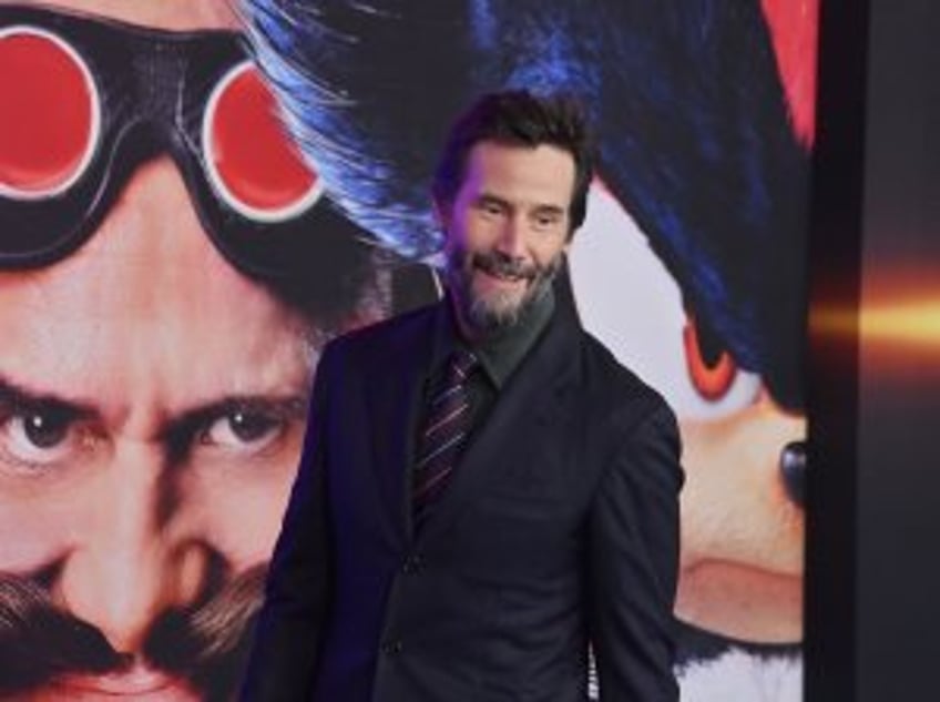 Keanu Reeves praises Ana de Armas' 'Ballerina' training