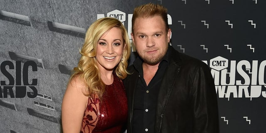 kellie pickler breaks silence after husbands death darkest time in my life