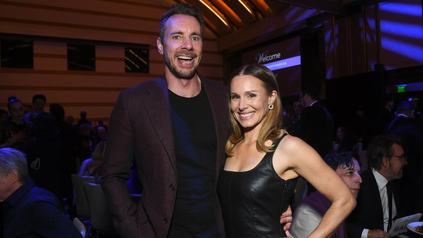 Kristen Bell and Dax Shepard at music event