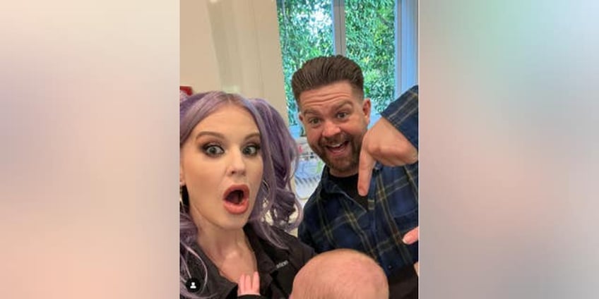 kelly osbourne admits fat shaming fears made her hide from public during her pregnancy