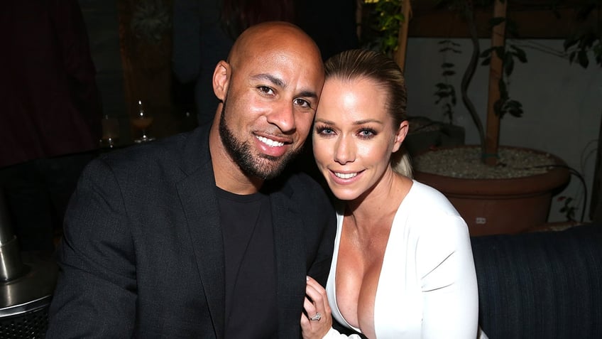 Kendra Wilkinson with Hank Baskett