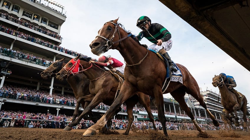 Mystik Dan at the Derby