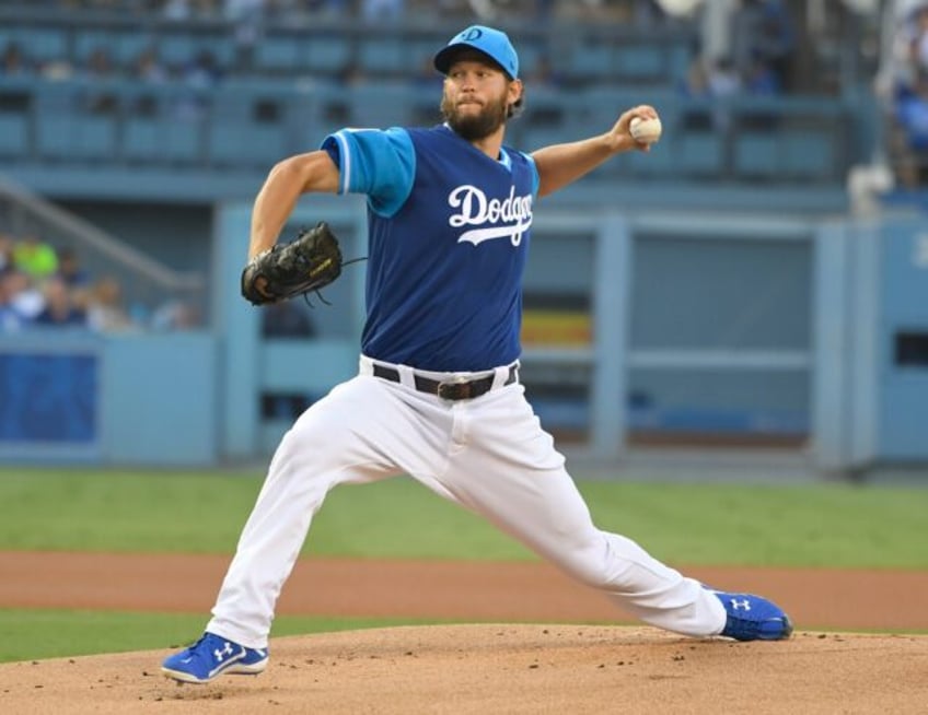 Clayton Kershaw has reportedly agreed to contract terms on pitching for the Los Angeles Do