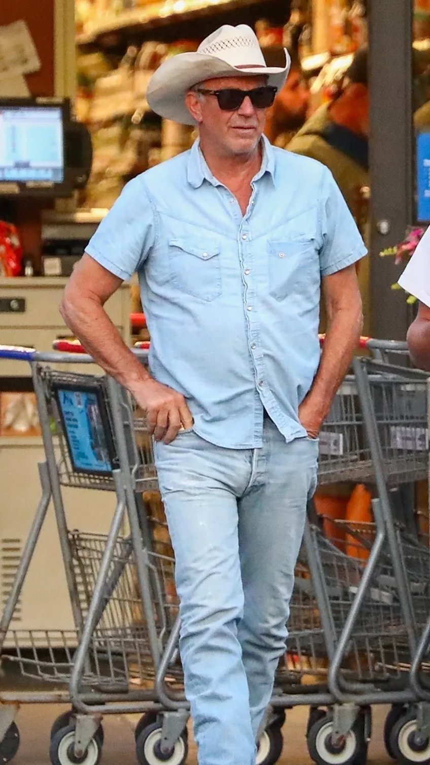 kevin costner enjoys aspen vacation while estranged wife christine moves out