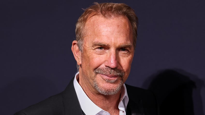 kevin costner reaches divorce settlement with ex christine baumgartner