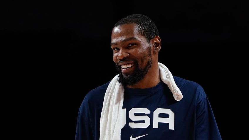 Kevin Durant smiles