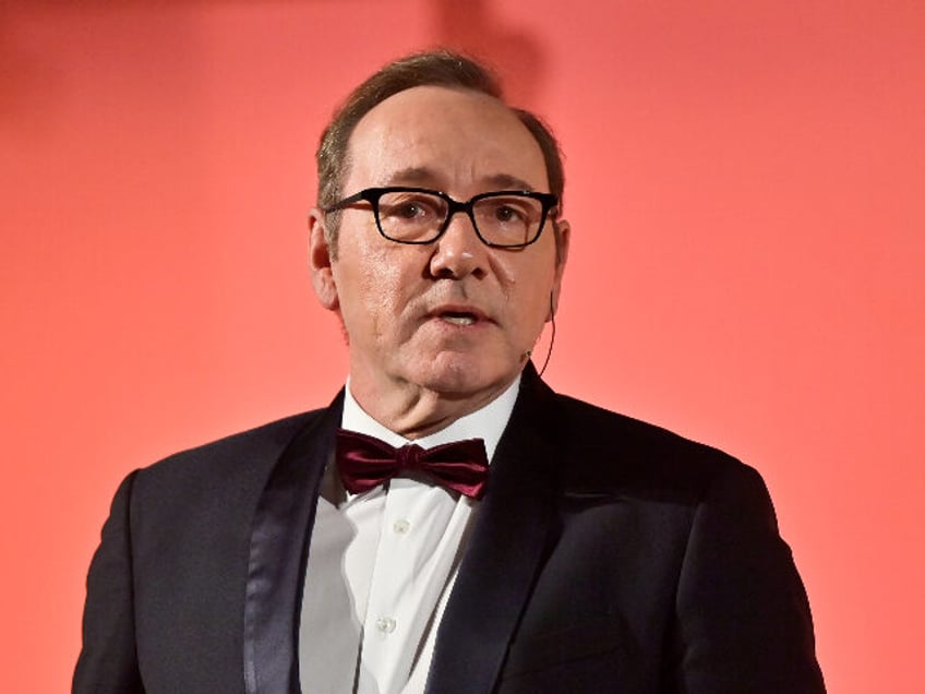 kevin spacey rushed to hospital fearing heart attack