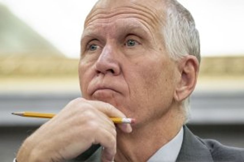 Key GOP senator won't support Trump's pick for U.S. attorney for D.C.