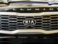 Kia recalls nearly 463,000 Telluride SUVs due to fire risk, urges impacted consumers to park outside