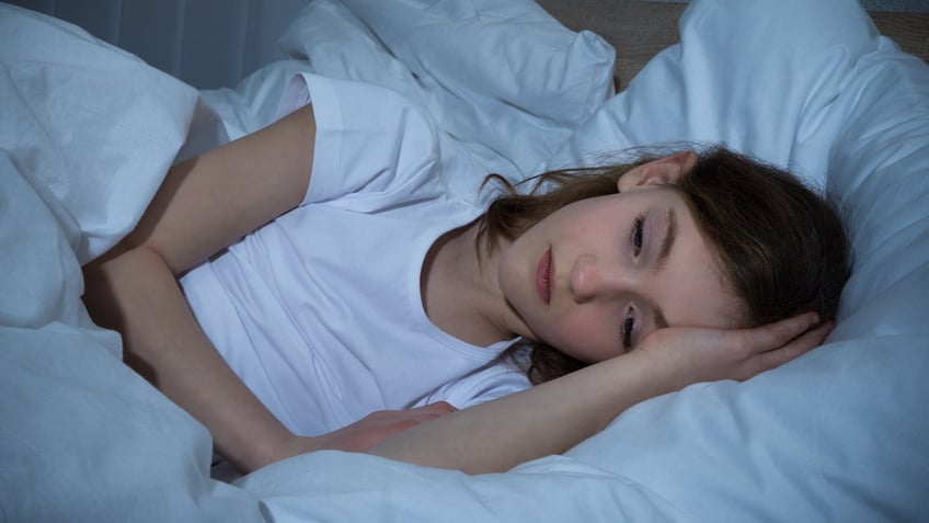 kids sleep problems could be inherited new research suggests