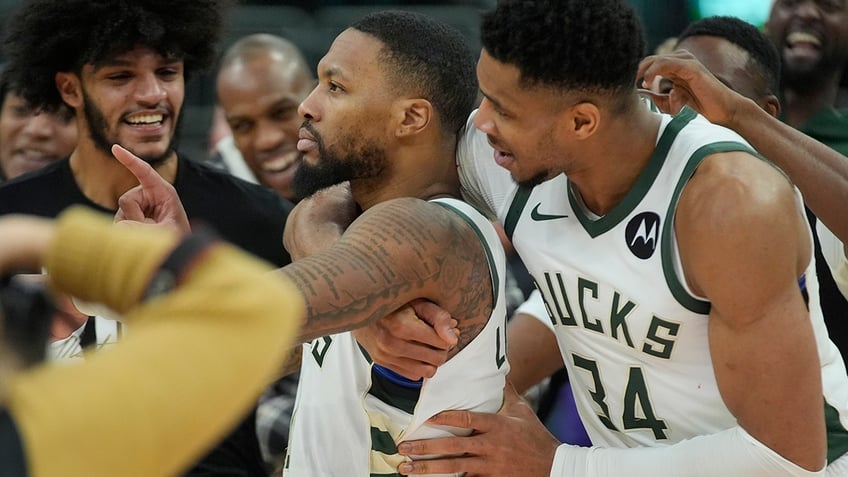 Damian Lillard celebrates