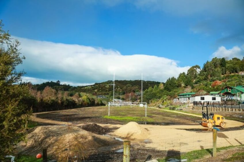 kiwi boys use rugby to recover from cyclone