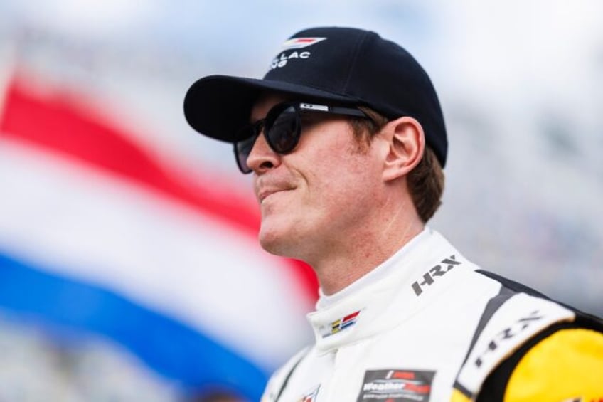 New Zealand's Scott Dixon won Sunday's IndyCar Grand Prix of Long Beach