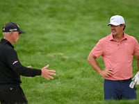 Koepka gets Oakmont scolding and leaps into US Open title hunt