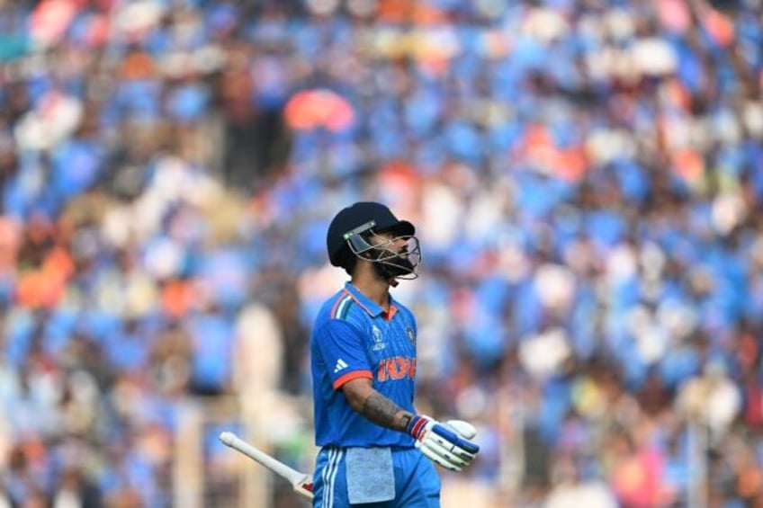 kohli out for 54 in world cup final