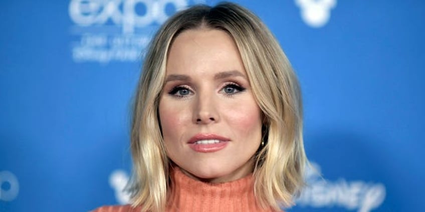 kristen bell shuts down parenting police after being slammed for letting kids drink non alcoholic beer