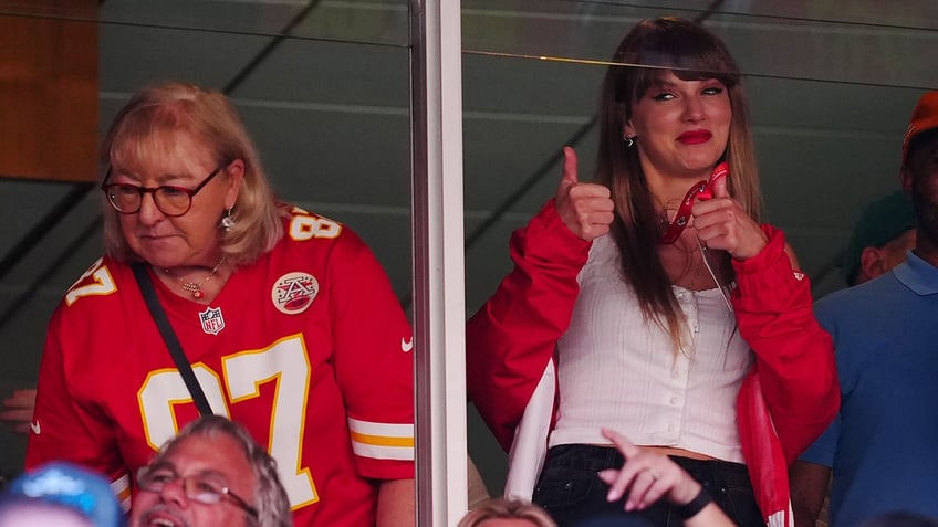 kristin cavallaris crush on taylor swifts man travis kelce clarified i have more game than that