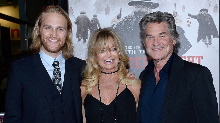 kurt russell calls goldie hawn magical while celebrating familys special christmas connection