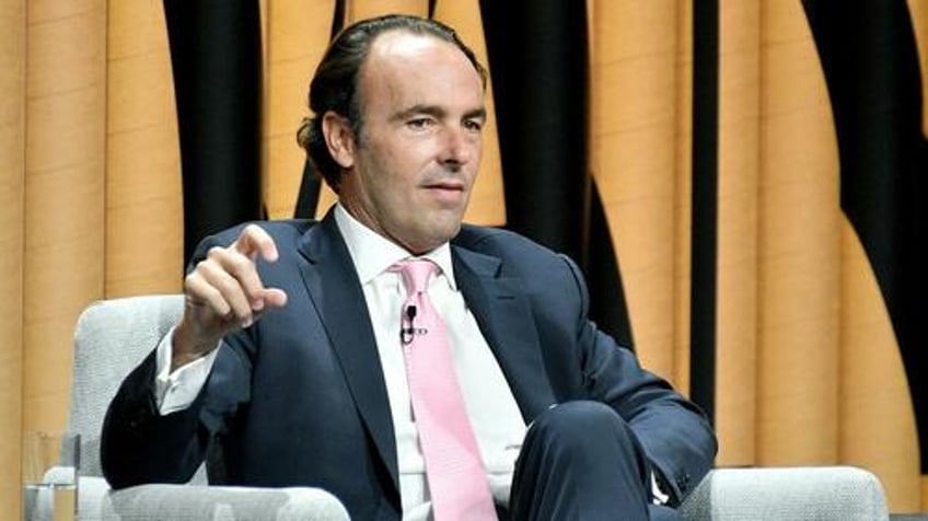 kyle bass says green war to blackball oil was doomed to fail 