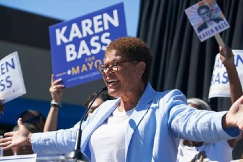 la mayor bass says if ice raids persist therell be nobody left to nanny the kids or mow the lawns