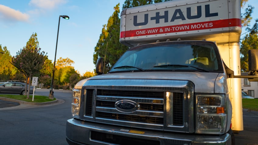 Uhaul truck