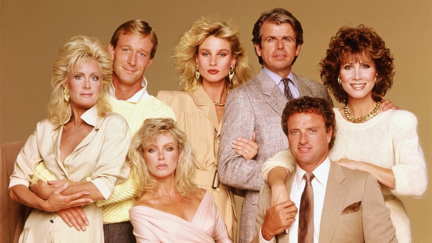 ladies of the 80s bombshells loni anderson morgan fairchild on choosing to be grateful