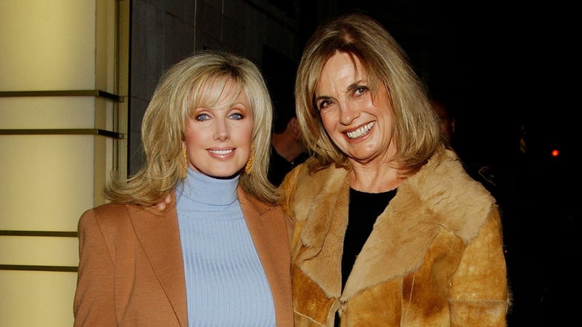 ladies of the 80s bombshells loni anderson morgan fairchild on choosing to be grateful