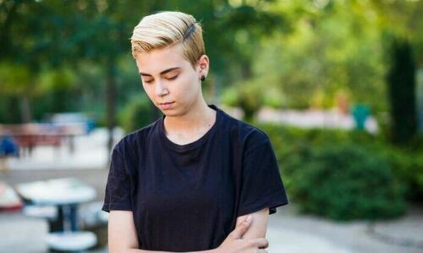 landmark study reveals transgender kids actually have other mental health diagnoses