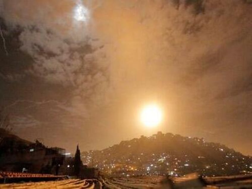 large israeli missile strike on damascus kills 4 follows lull in attacks