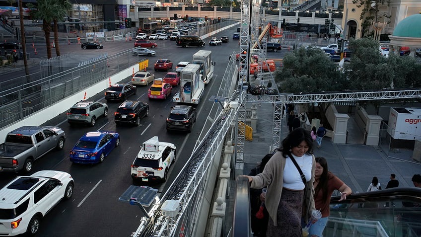 las vegas ready for f1 races after a year of construction preparing for the event