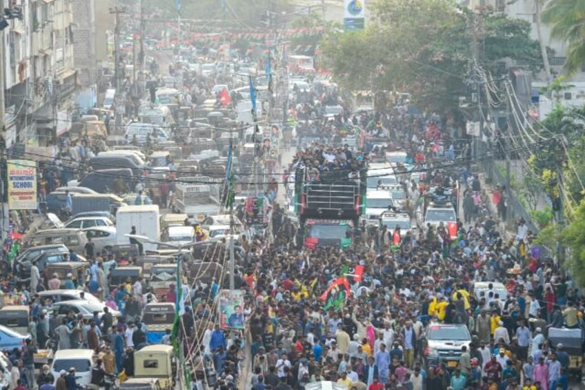 Supporters of the Pakistan Peoples Party at a campaign rally in Karachi