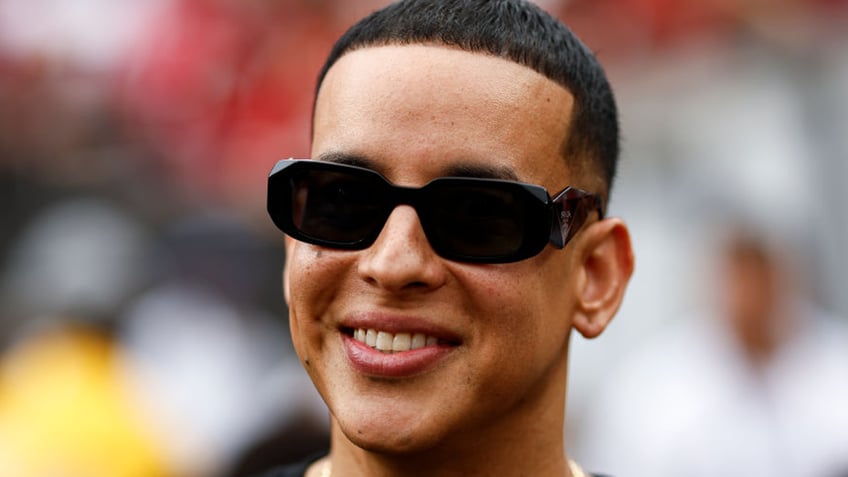 latin superstar daddy yankee tells fans he is leaving music to evangelize the world for jesus