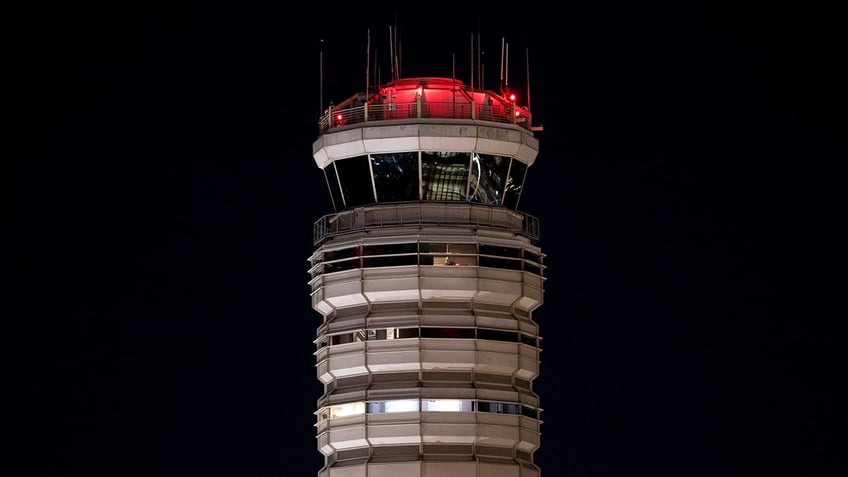 ATC Ronald Reagan National Airport