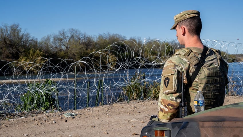 Texas National Guard at border