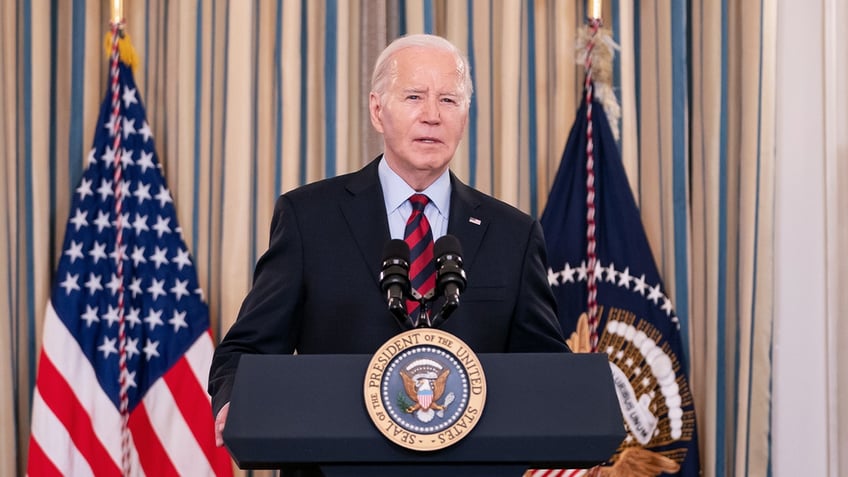 lawmakers share the one thing biden needs to talk about thursday night