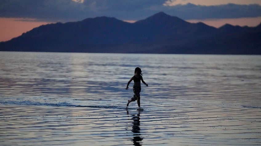 lawsuit claims utah has failed to stop great salt lake from rapidly shrinking