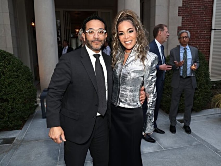 WASHINGTON, DC - MARCH 14: (L-R) Emmanuel “Manny” Hostin and Sunny Hostin attend the 2