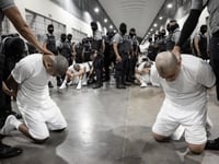 Lawyers for jailed Venezuelan migrants accuse El Salvador of ‘torture’