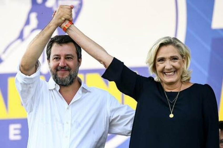 le pen salvini rally against flood of migrants urge united right at next years eu elections