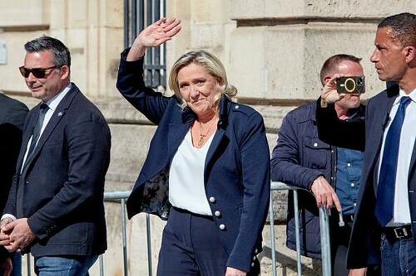 le pen urges unified nationalist front in european parliament slams warmongering franco german axis